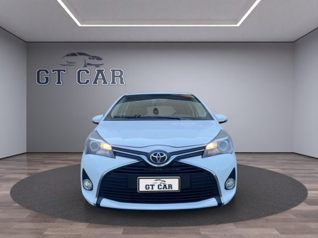 TOYOTA Yaris usata, con Airbag