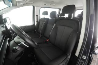 HYUNDAI Staria usata 9
