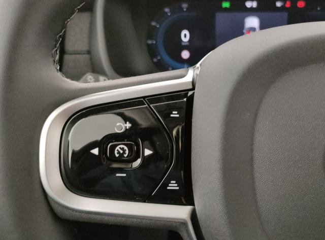VOLVO XC90 usata, con Sedili riscaldati