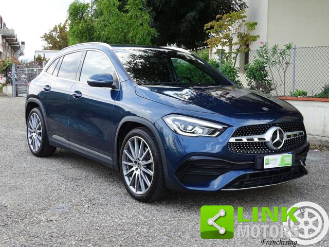 MERCEDES-BENZ GLA 200 usata, con Sedili riscaldati