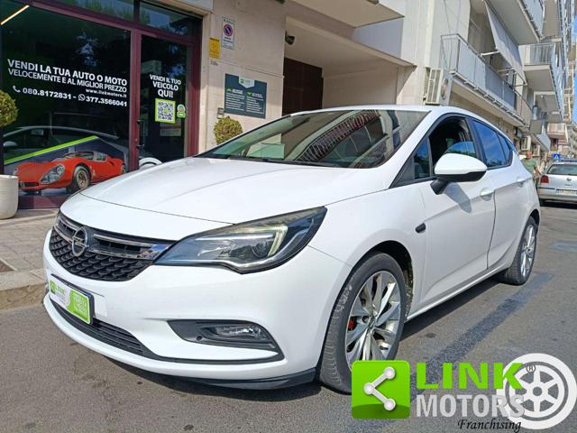 OPEL Astra usata, con Volante multifunzione