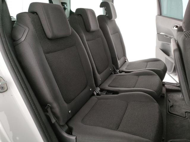 PEUGEOT 5008 usata, con Servosterzo