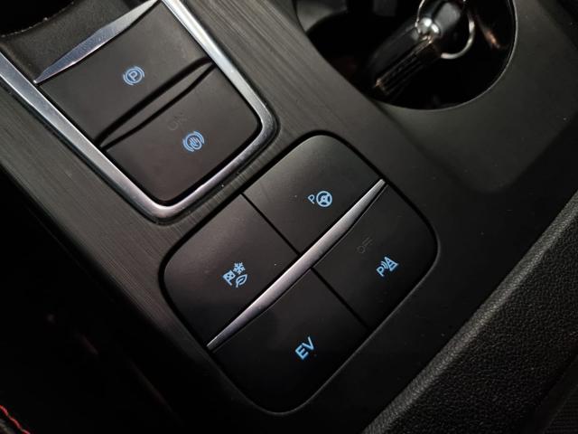 FORD Kuga usata, con Tettuccio apribile
