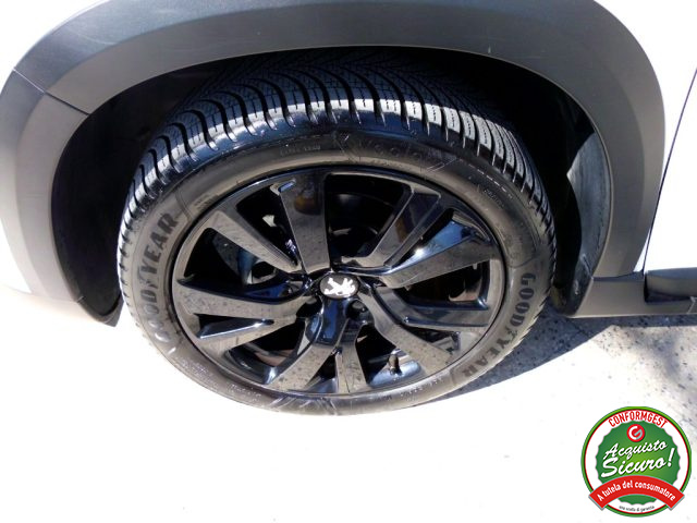 PEUGEOT 2008 usata, con Specchietti laterali elettrici
