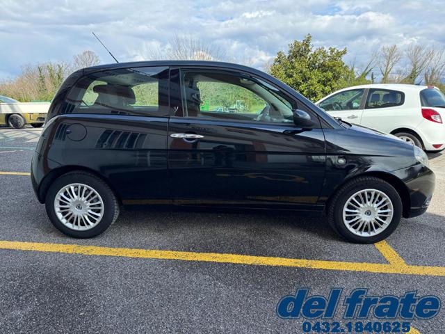 LANCIA Ypsilon usata, con Autoradio