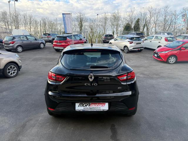 RENAULT Clio usata, con Airbag Passeggero