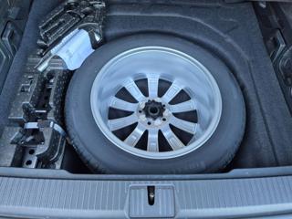 VOLKSWAGEN Passat Variant usata, con Park Distance Control