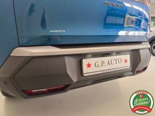 PEUGEOT 5008 usata, con Boardcomputer