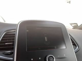 RENAULT Scenic usata, con Cruise Control