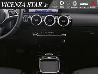 MERCEDES-BENZ A 200 usata, con Chiusura centralizzata