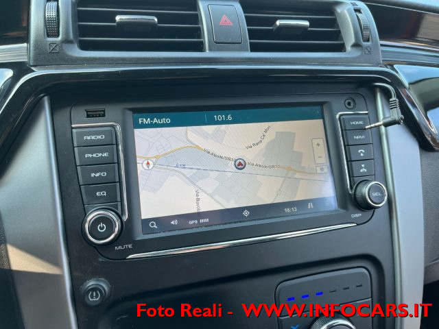 MAHINDRA KUV100 usata, con Sistema di navigazione