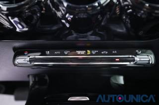 MERCEDES-BENZ A 180 usata, con Autoradio digitale