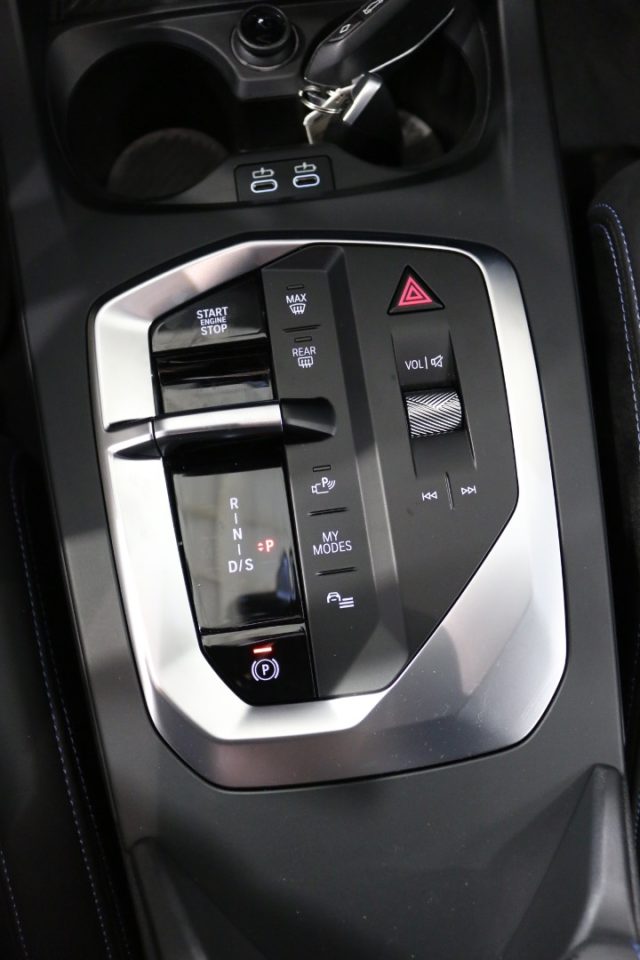 BMW 118 usata, con Bluetooth