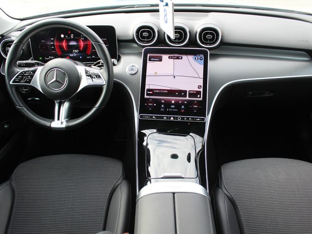 MERCEDES-BENZ C 200 usata, con Servosterzo