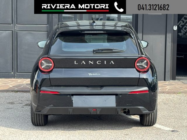 LANCIA Ypsilon usata, con Controllo trazione