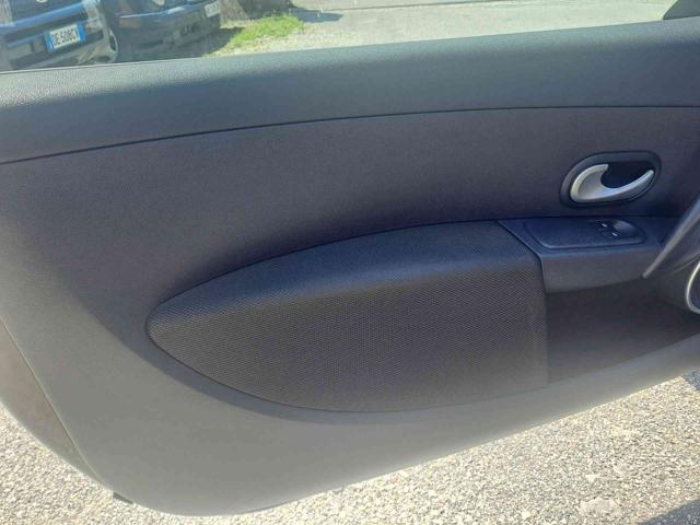 RENAULT Clio usata 23