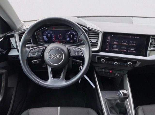 AUDI A1 usata, con Autoradio