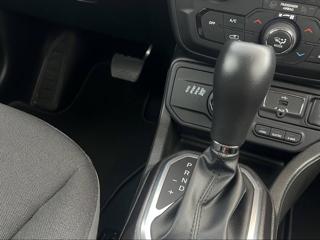 JEEP Renegade usata, con USB
