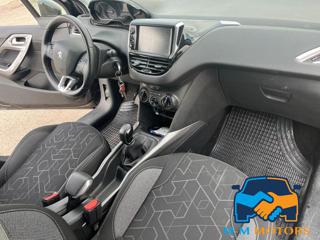 PEUGEOT 2008 usata, con Specchietti laterali elettrici
