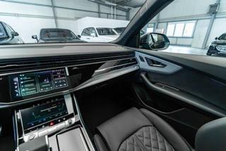 AUDI Q8 usata, con Autoradio
