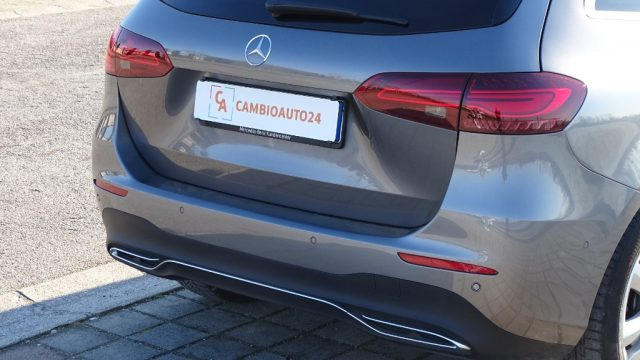 MERCEDES-BENZ B 200 usata, con Specchietti laterali elettrici