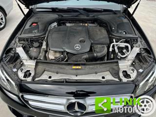 MERCEDES-BENZ E 200 usata, con Bracciolo