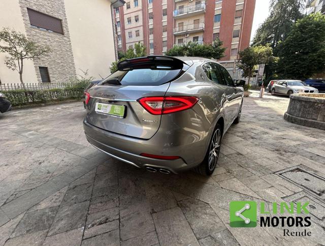 MASERATI Levante usata, con Autoradio