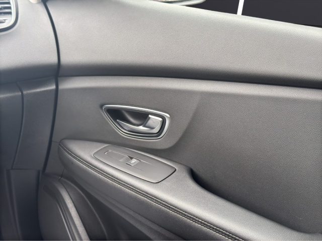 RENAULT Scenic usata, con Bluetooth