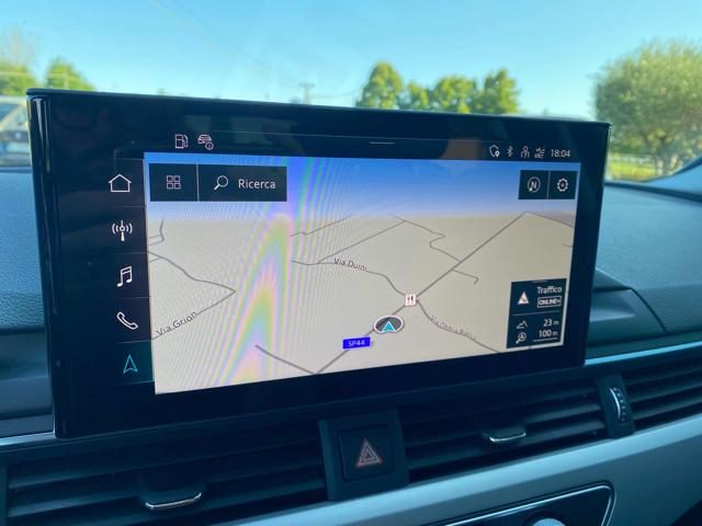 AUDI A4 usata, con Leve al volante