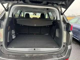 PEUGEOT 5008 usata, con Chiusura centralizzata