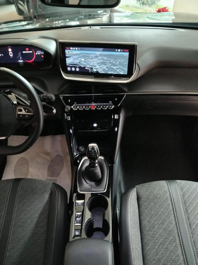 PEUGEOT 2008 usata, con Portapacchi