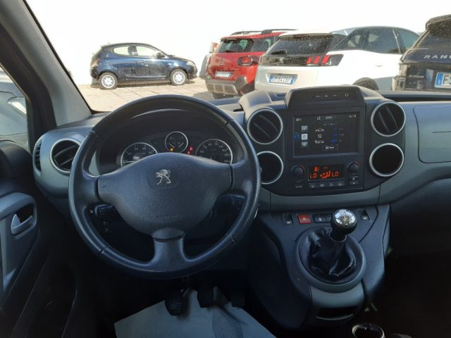 PEUGEOT Partner usata, con Autoradio