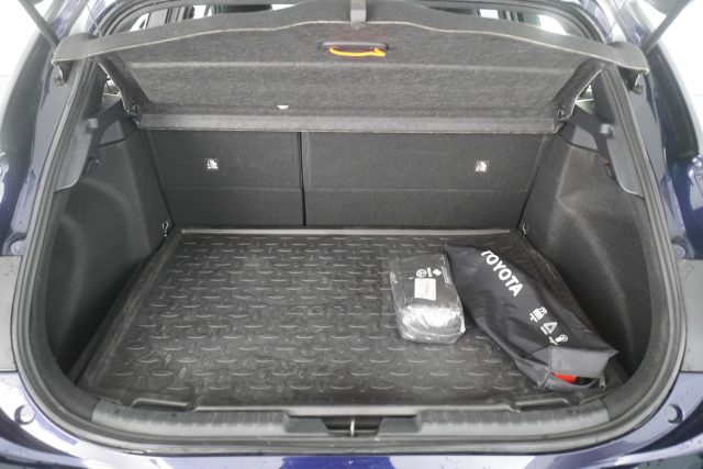 TOYOTA Corolla usata 5