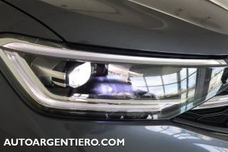 VOLKSWAGEN Taigo usata, con Fari direzionali
