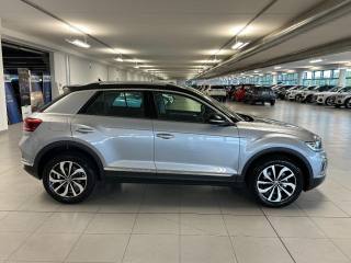 VOLKSWAGEN T-Roc usata, con Controllo automatico clima