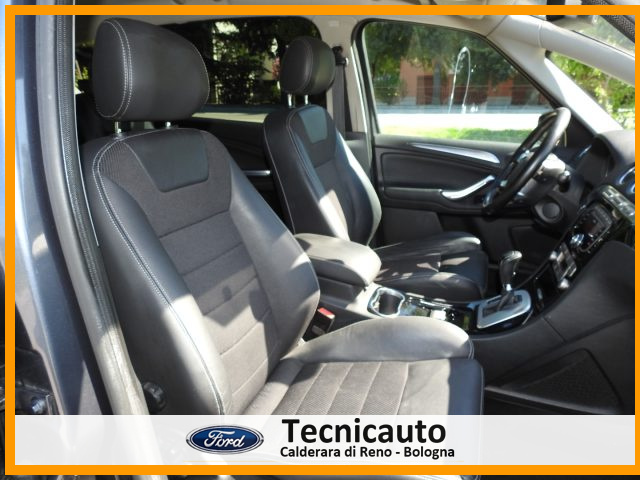 FORD S-Max usata, con Fendinebbia
