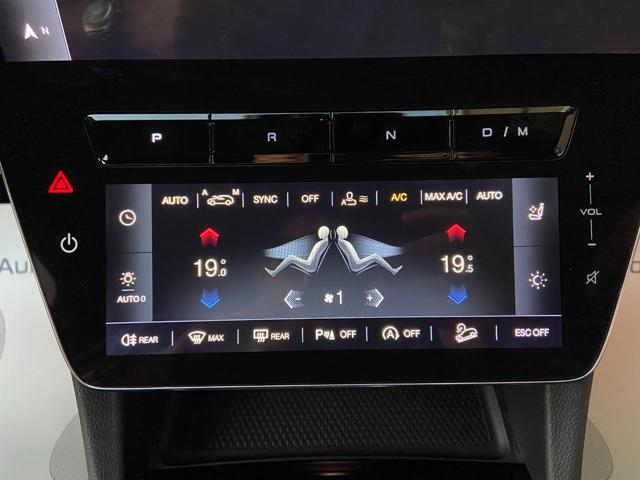 MASERATI Grecale usata, con Fari LED