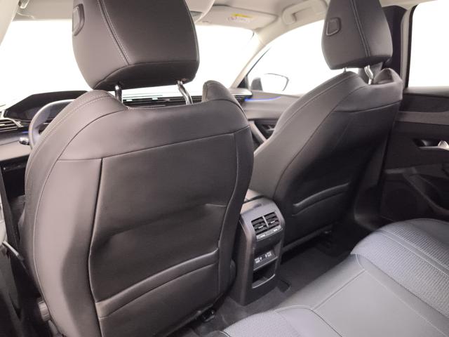 PEUGEOT 308 usata, con Volante in pelle