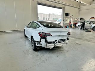 TESLA Model 3 usata, con Alzacristalli elettrici