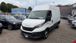 IVECO Daily 35S12 2.3 3520 HPT PL Cabinato
