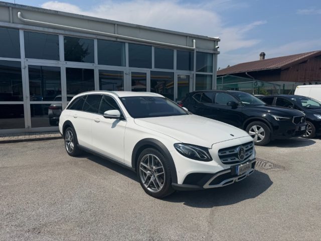 MERCEDES-BENZ E 220 usata, con ABS