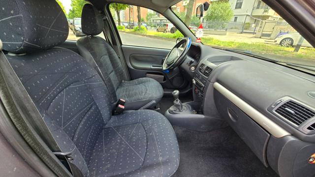 RENAULT Clio usata 13