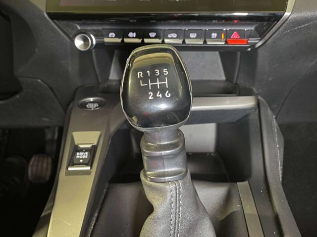 PEUGEOT 308 usata, con Fari LED