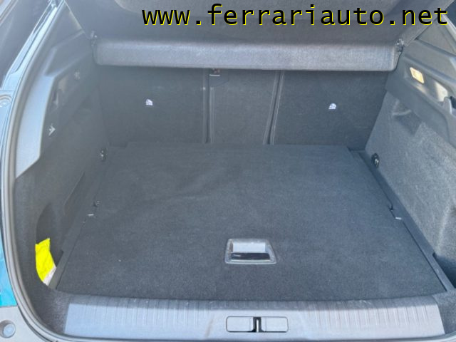 PEUGEOT 3008 usata, con Portellone posteriore elettrico
