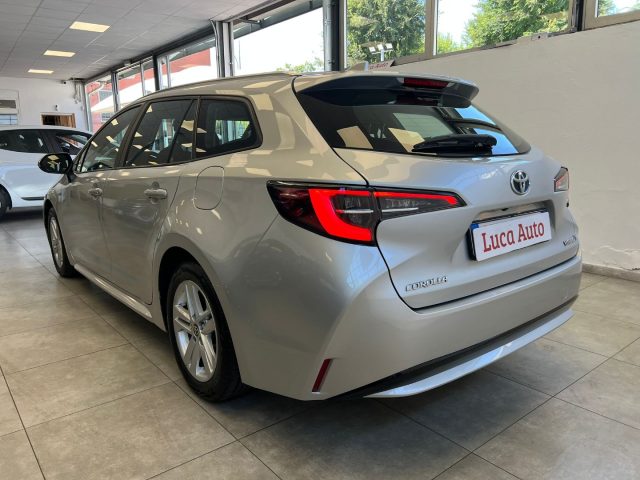 TOYOTA Corolla usata, con Autoradio