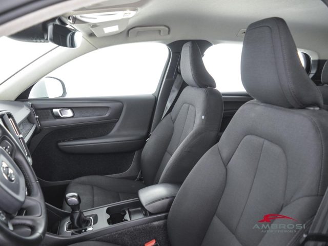 VOLVO XC40 usata 8
