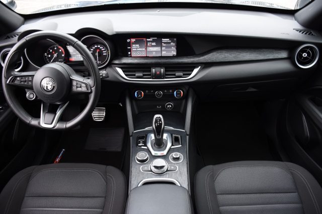 ALFA ROMEO Stelvio usata, con Cerchi in lega