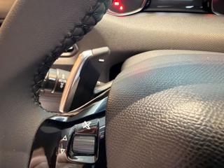 PEUGEOT 308 usata, con USB