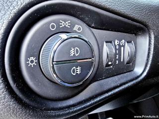 JEEP Renegade usata, con USB