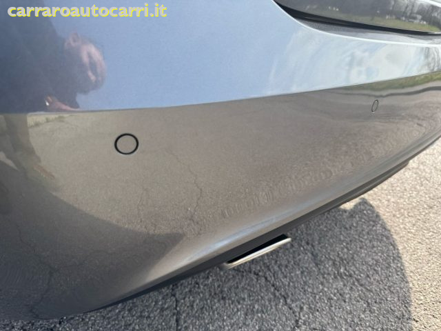 MERCEDES-BENZ A 180 usata, con Controllo automatico clima